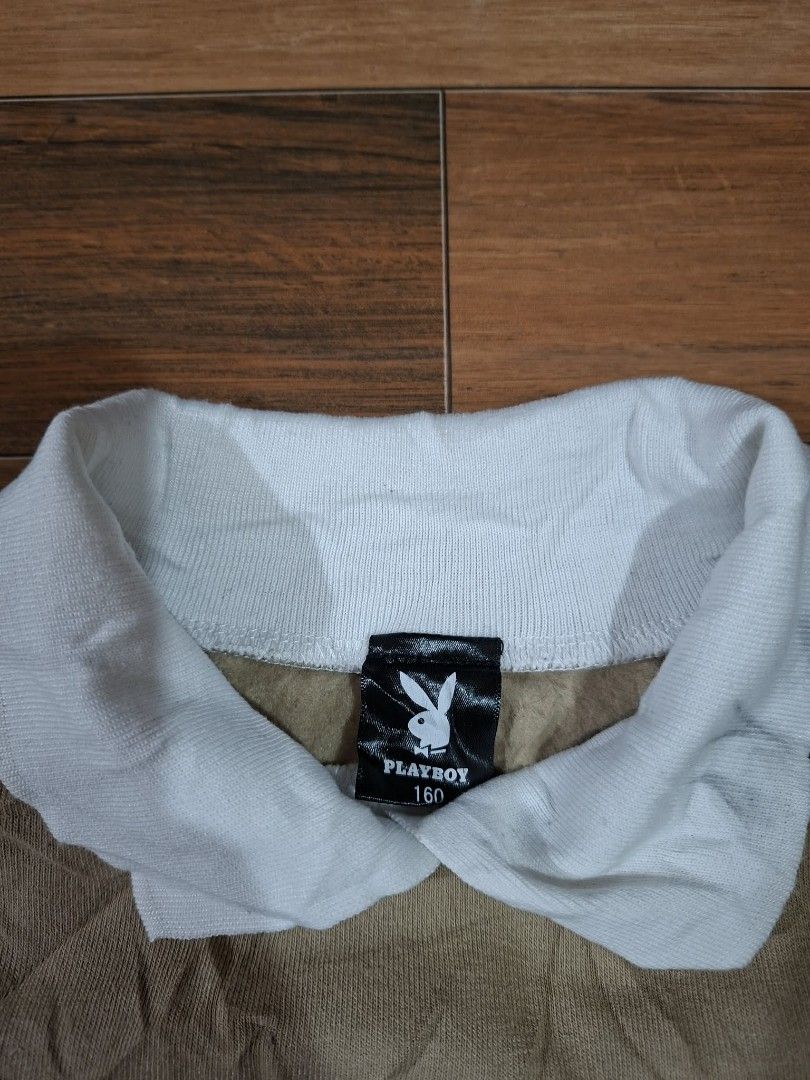 Playboy Crop polo long sleeve (Category: Coats, Jackets and Outerwear) located in Pili. Submitted by jasonthrift2001 (Listing ID 1467164351, Image 2). Description: Playboy Crop polo long sleeve Size: med on tag Excellent condition no issue location Bicol Area.