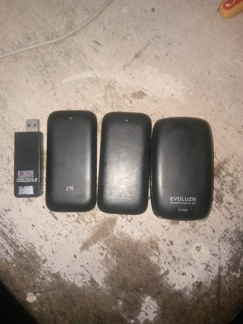 Pocket Wifi, USB and Card Reader (Category: Other Accessories) located in Manila. Submitted by kuyzlhex.trading (Listing ID 1467007327, Image 2). Description: 3pcs Smart Bro Pocket Wifi Smart Bro USB Type 10pcs USB ( 128GB, 64GB, 8GB, 4GB, 2GB) card reader issue: pocket wifi untested no battery : USB working condition just format it. for take all 300 pesos only Buy at Your own risk..