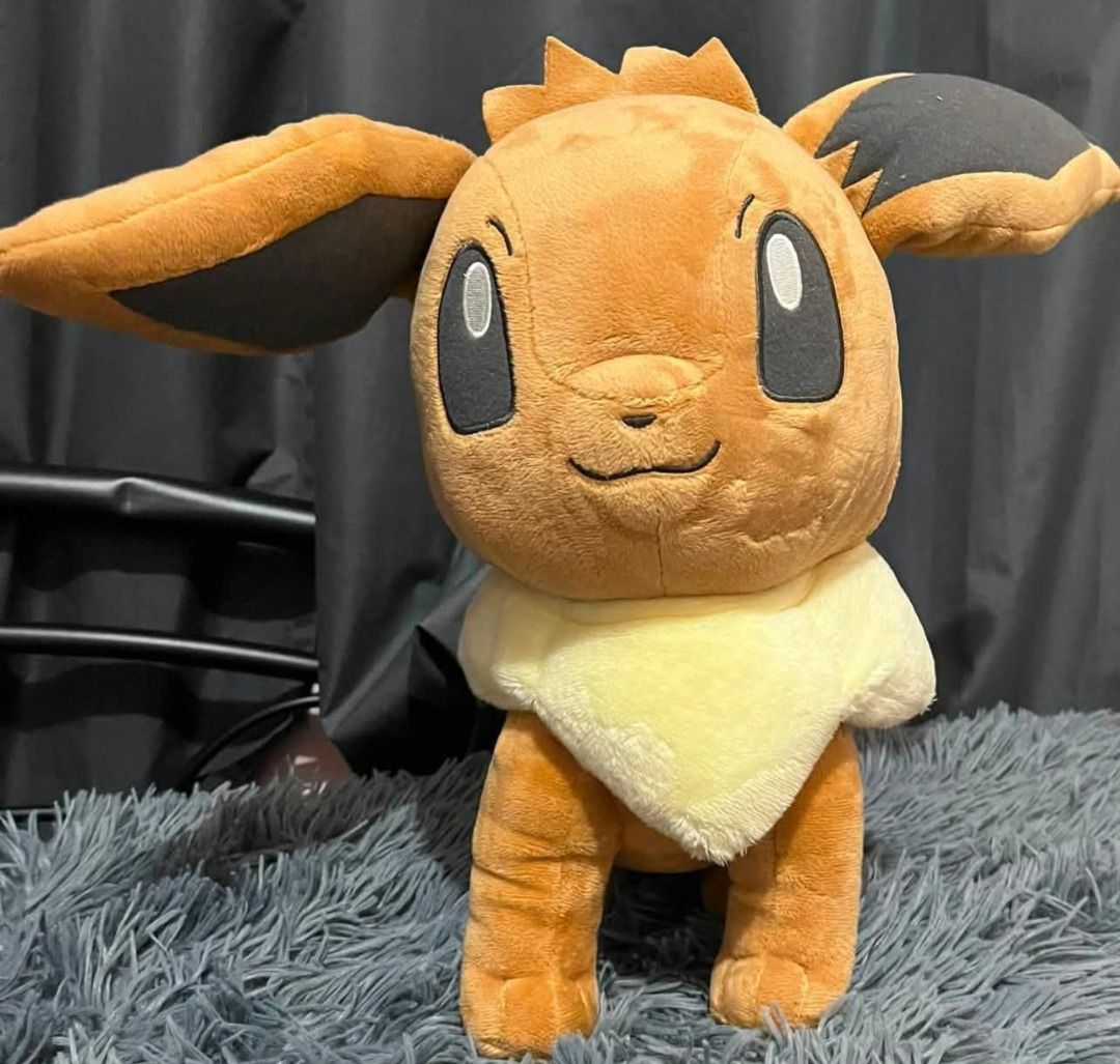 Pokemon Eevee Plush Banpresto (Category: Plushies & Soft Toys) located in Las Pinas. Submitted by jaderuined (Listing ID 1467026036, Image 1). Description: - Authentic Eevee Pokémon plush toy - Soft, huggable fabric great for kids and collectors - Features a fluffy cream-colored mane and floppy ears - Detailed with big friendly eyes and a stitched smile - Perfect for display, gifting, or cuddling - Meetup and shipping options available across the