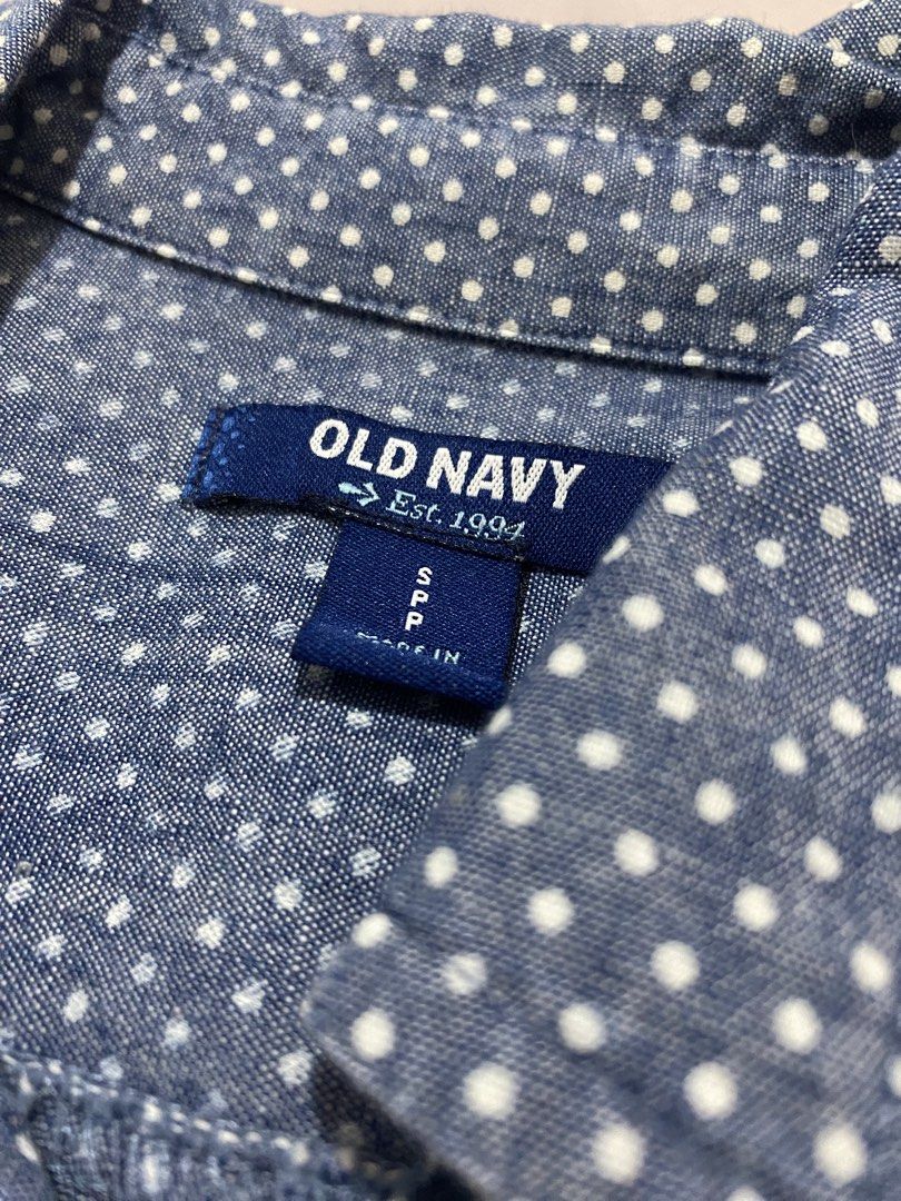Polka Old Navy Long Sleeves (Category: Tshirts & Polo Shirts ) located in Manila. Submitted by after.elle (Listing ID 1467017038, Image 3). Description: .