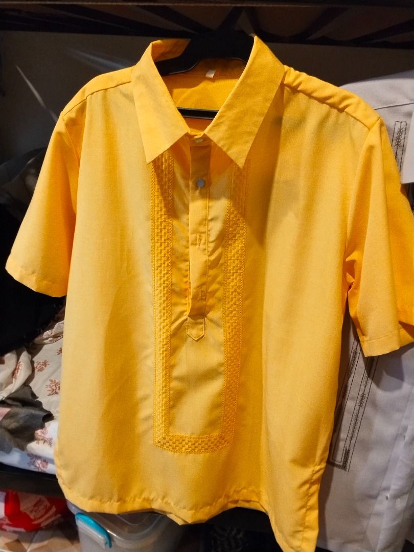 POLO BARONG DIRECT FROM TAHIAN (Category: Tshirts & Polo Shirts ) located in Caloocan City. Submitted by oddlion_8de372 (Listing ID 1466977442, Image 1). Description: DIRECT FROM TAHIAN, MAY BAWAS PA KUNG SURE BUYER 09519908814 TXT OR CALL LANG.