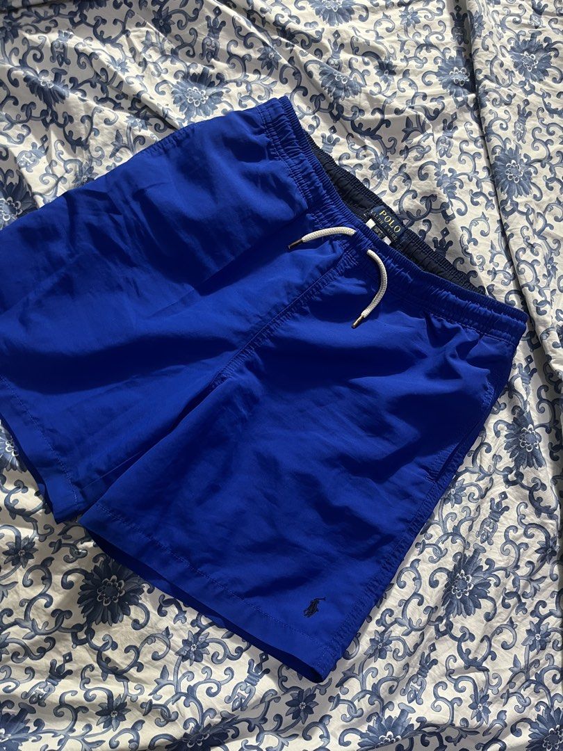 Polo Ralph Lauren Boardshort (Category: Swim Trunks & Board Shorts) located in San Pedro. Submitted by re_value.ph (Listing ID 1466974162, Image 3). Description: Polo Ralph Lauren Boardshort” Size: Small Measurements Waist:26-32 Hips: 12 Length: 16 Hem Opening: 10.5 Condition: Excellent Color rate: 9.8/10 Issue/s: none .
