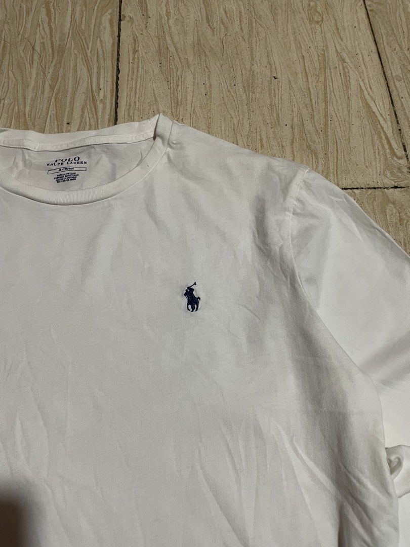 Polo Ralph Lauren LS Shirt (Category: Tshirts & Polo Shirts ) located in Angeles City. Submitted by wa2si (Listing ID 1467078992, Image 2). Description: Size: Medium Width: 21.5” Length: 28” Excellent condition No flaws.