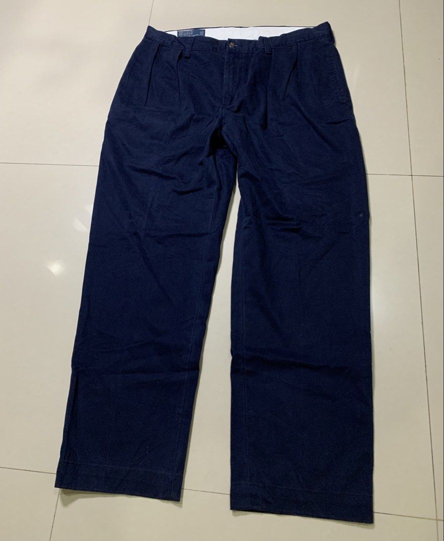 POLO RL chino pants (Category: Chinos) located in Molave. Submitted by mysticbird_38213e (Listing ID 1467065506, Image 2). Description: AS NEW condition need wash only Authentic Maganda pa po.