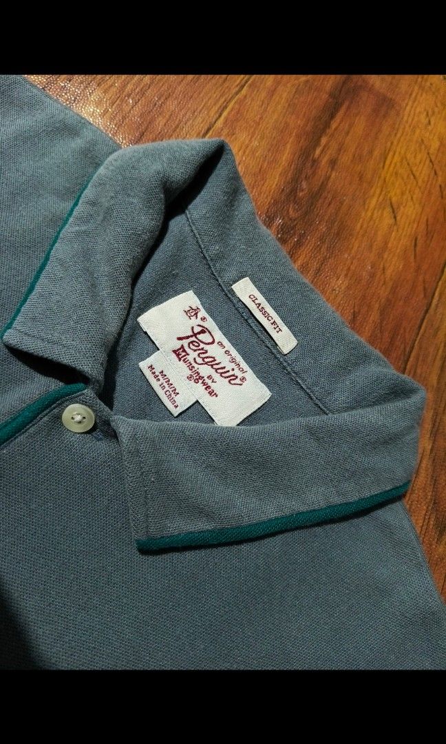 Poloshirt (Category: Activewear) located in Valencia. Submitted by castilloukay_372f09 (Listing ID 1467004583, Image 3). Description: .