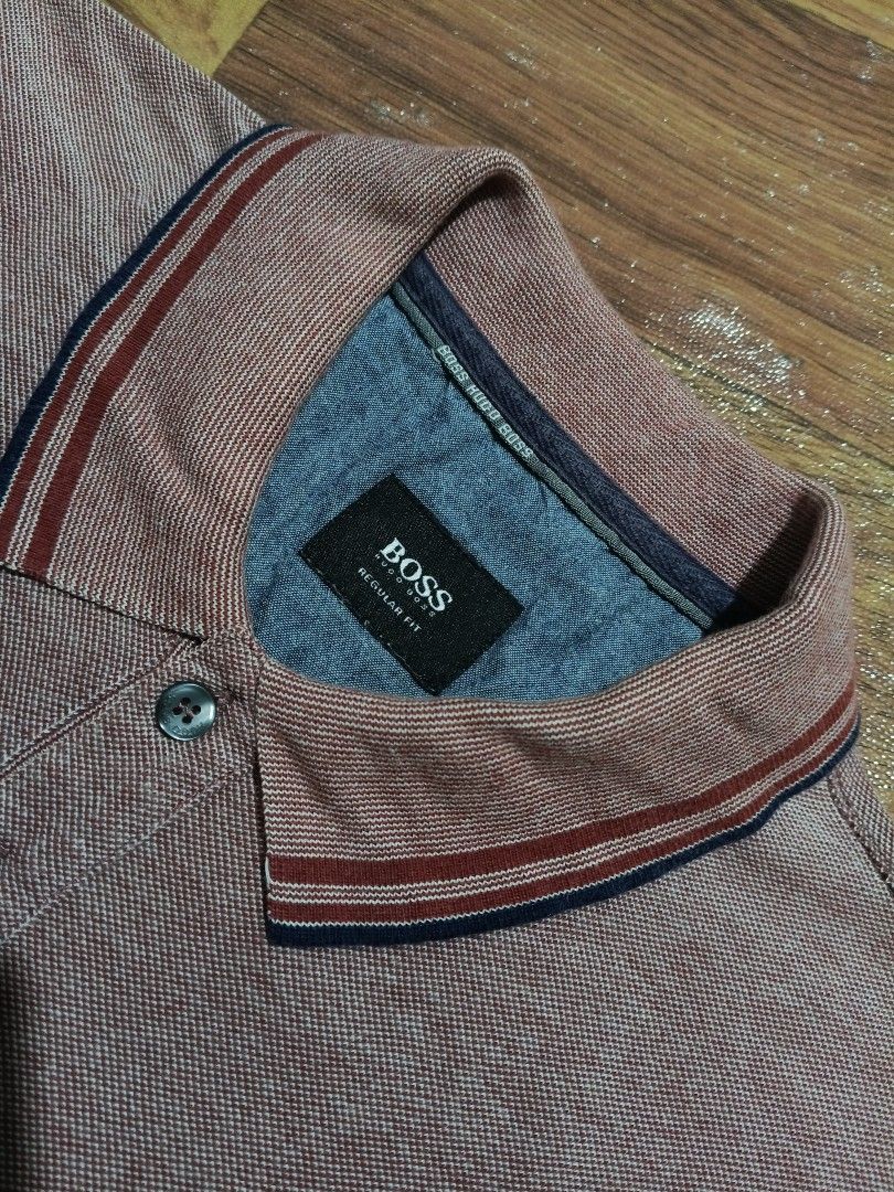 Poloshirt (Category: Activewear) located in Valencia. Submitted by castilloukay_372f09 (Listing ID 1467004791, Image 3). Description: .