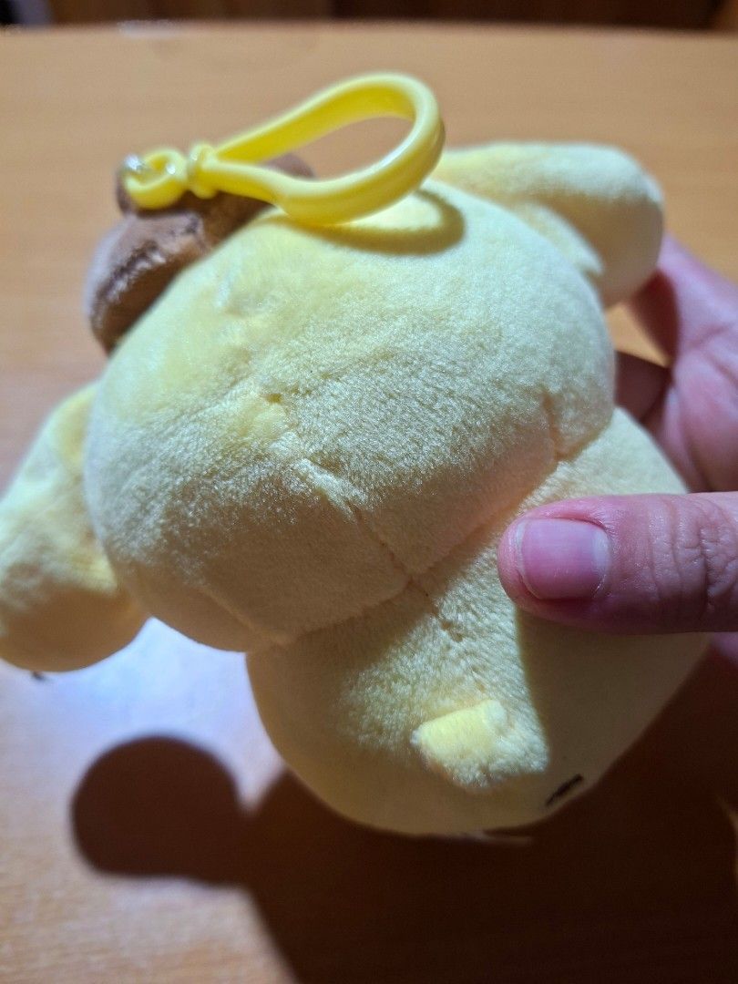 Pompom plushie charm sanrio (Category: Plushies & Soft Toys) located in Polomolok. Submitted by ryunim_bns (Listing ID 1467124623, Image 2). Description: 🌸Pompom plushie Charm🌸 ⚠️This a preloved plushie. ◇sf will be shouldered by the buyer. 📍South,Cotabato. 💌 Questions? DM meeh 🫶.