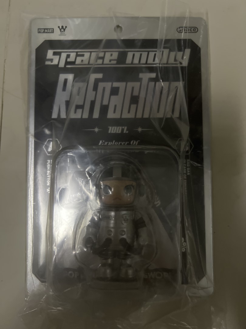 Photography Using Refraction POP MART Space Molly Refraction 100% Explorer Of, Toys & Collectibles ...