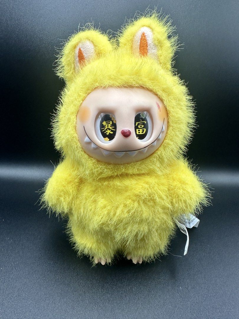Popmart Labubu Bag Charm (Category: Plushies & Soft Toys) located in La Trinidad. Submitted by thrifted_apparel_01 (Listing ID 1467144387, Image 1). Description: Popmart Labubu Bag Charm.