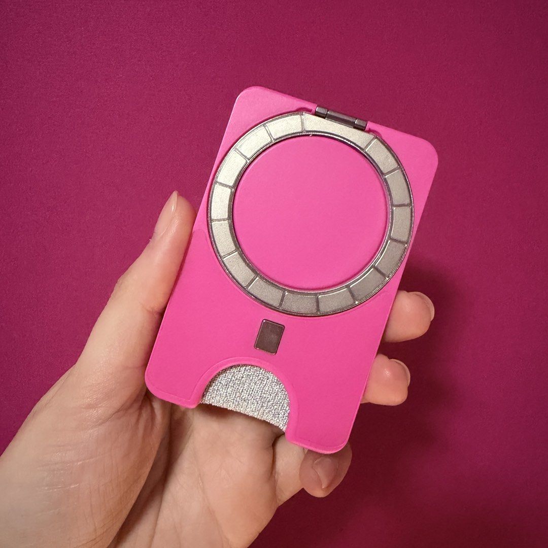 PopSockets Kick-Out PopWallet - Fuchsia Radial (Category: Other Mobile & Gadget Accessories) located in San Juan City. Submitted by tdv924 (Listing ID 1467160392, Image 3). Description: No issues Can pass as brand new (VERY rarely used) PopSocket with plastic (unused) RFS: Decluterring.