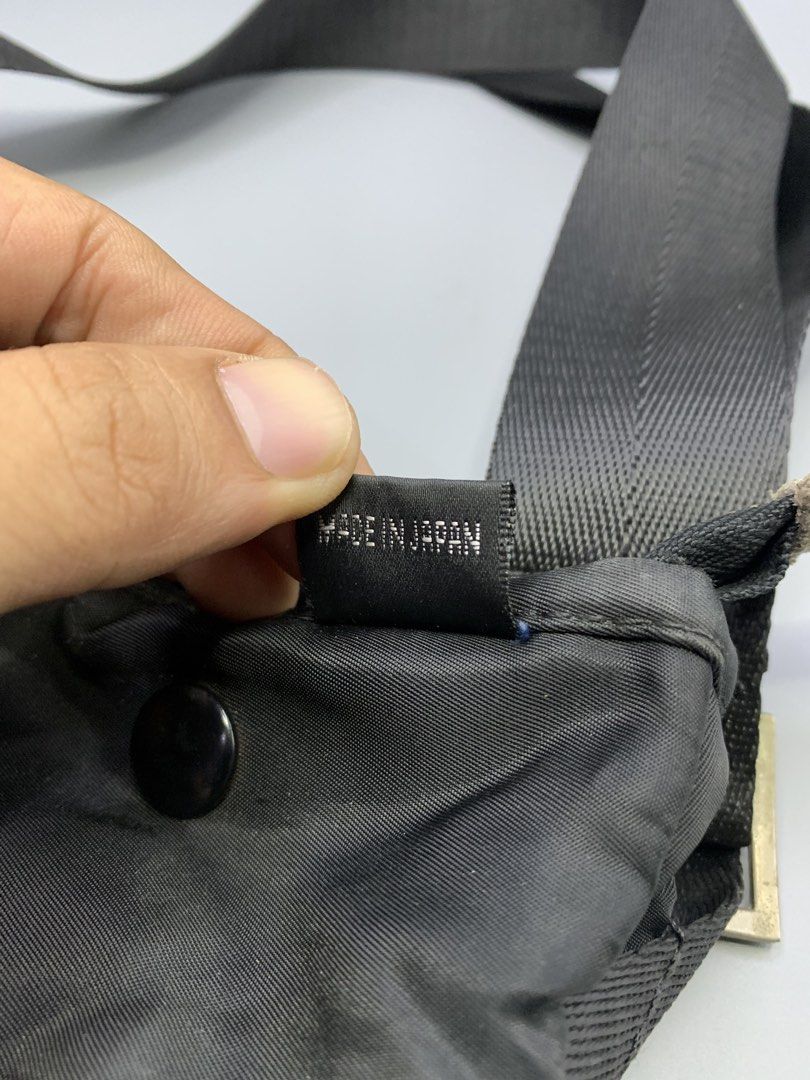 PORTER SLING BAG (Category: Sling Bags) located in Bulacan. Submitted by ridersthrift_ph (Listing ID 1467118791, Image 3). Description: In Great Condition Made in Japan Check flicks for details Gcash Payment Bulacan 📍.