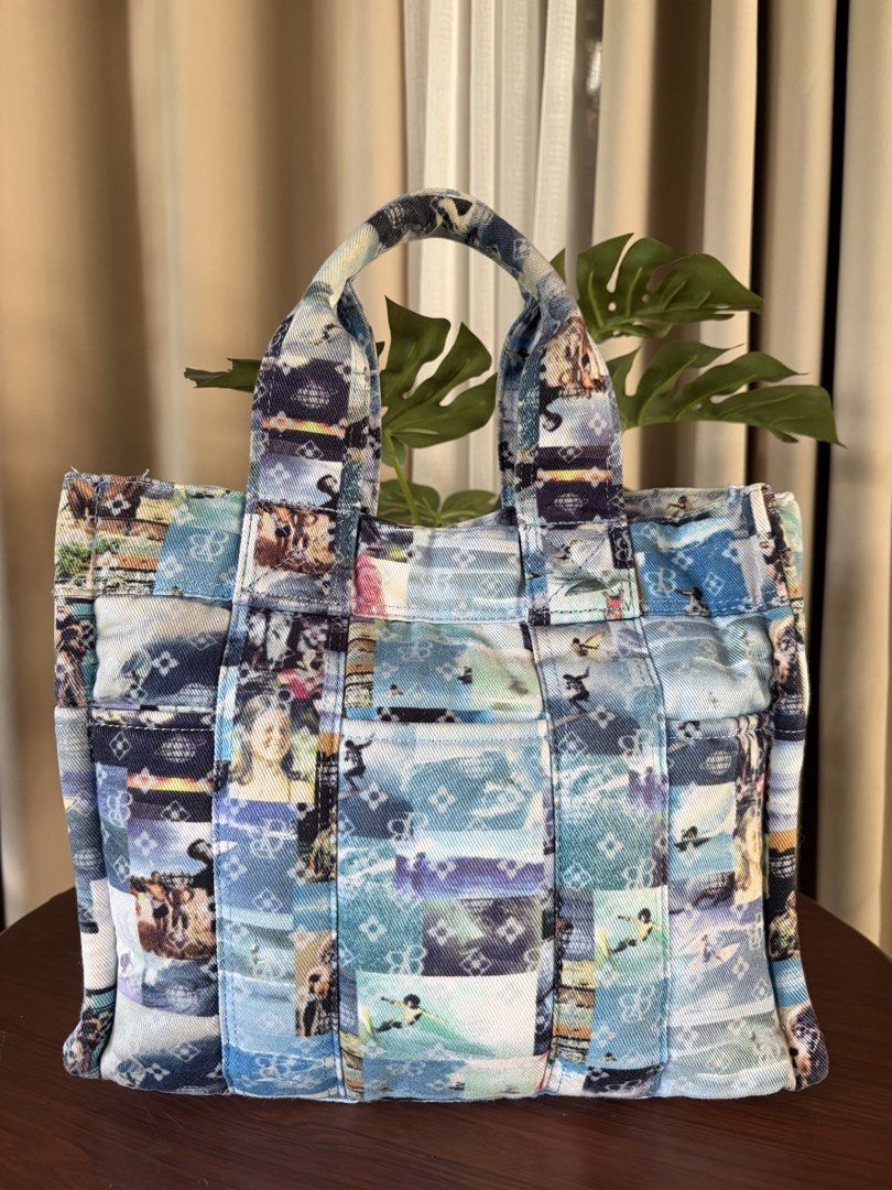 Porter x Beams Handbag (Category: Luxury Bags & Wallets) located in Baler. Submitted by waikikisurfer (Listing ID 1467117831, Image 2). Description: Porter x Beams Handbag Small to Medium in Size No flaws, good condition Japan Sourced Actual photos and condition posted Offer your price for sure buyer 💰.