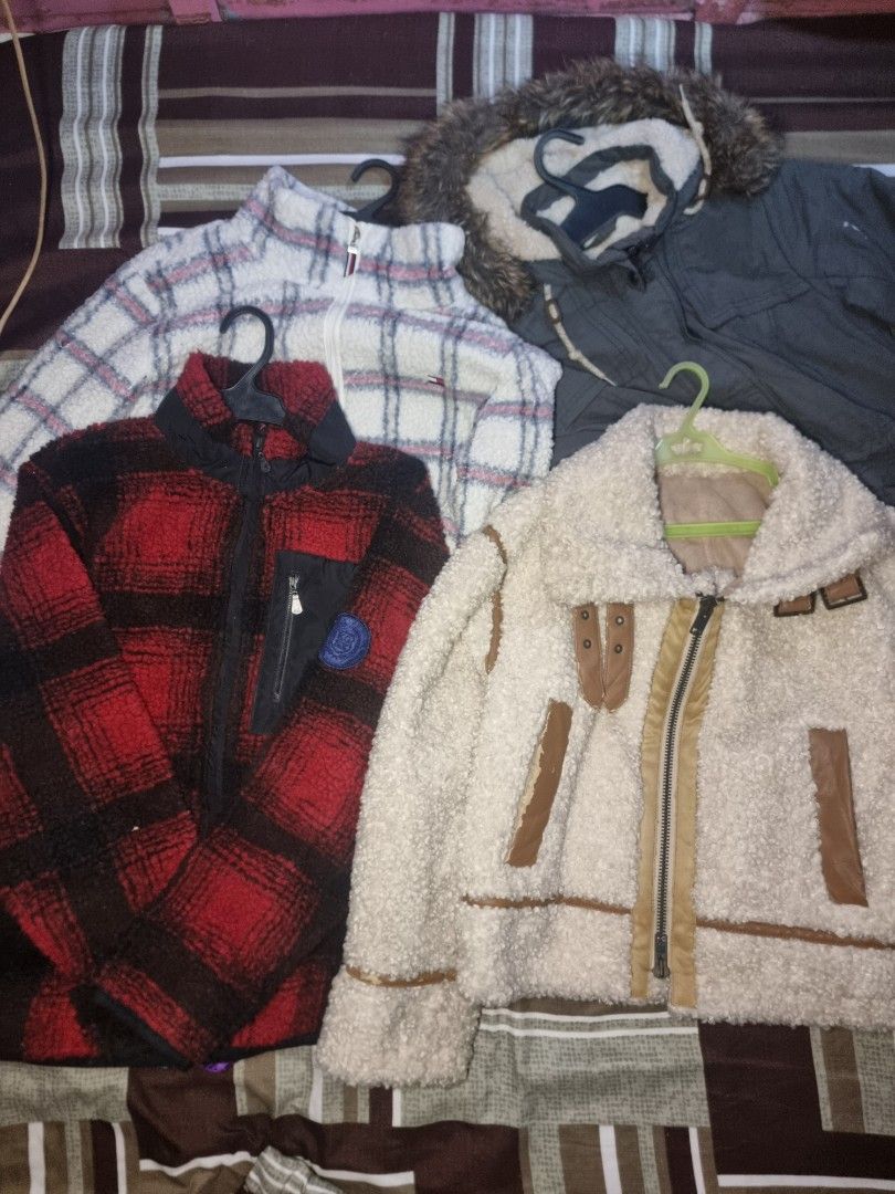 Pre-loved branded jackets (Category: Coats, Jackets and Outerwear) located in Manila. Submitted by zentenju (Listing ID 1467038755, Image 3). Description: ​1. Eddie Bauer Superior Down Parka ​Eddie Bauer Superior Down Parka ​Category: Unisex / Oversized ​Condition: Lightly used / Well-kept (wore a few times only) ​Details: Heavy-duty down insulation with a faux-fur trimmed hood. Warm, plush, and clean. Perfect for overseas trips or winter travel.