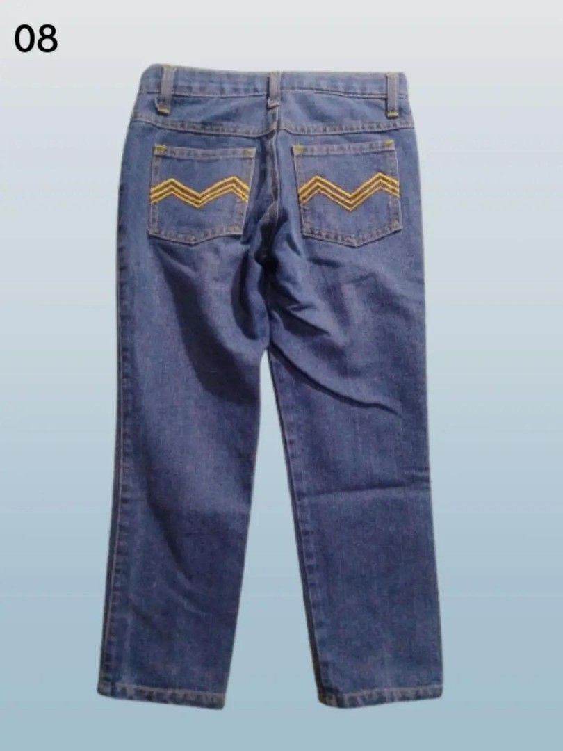 pre-loved denim jeans (Category: Jeans) located in Rizal. Submitted by thecycreatives (Listing ID 1466993835, Image 2). Description: - 70 - brand/patch: big joy - never used - no issues - waist: 24 inches (flat measurement: 12 inches) - length: 69 cm details: medium blue straight-leg denim jeans with yellow zigzag back-pocket embroidery (magaan, katamtaman yung kapal ng fabric).