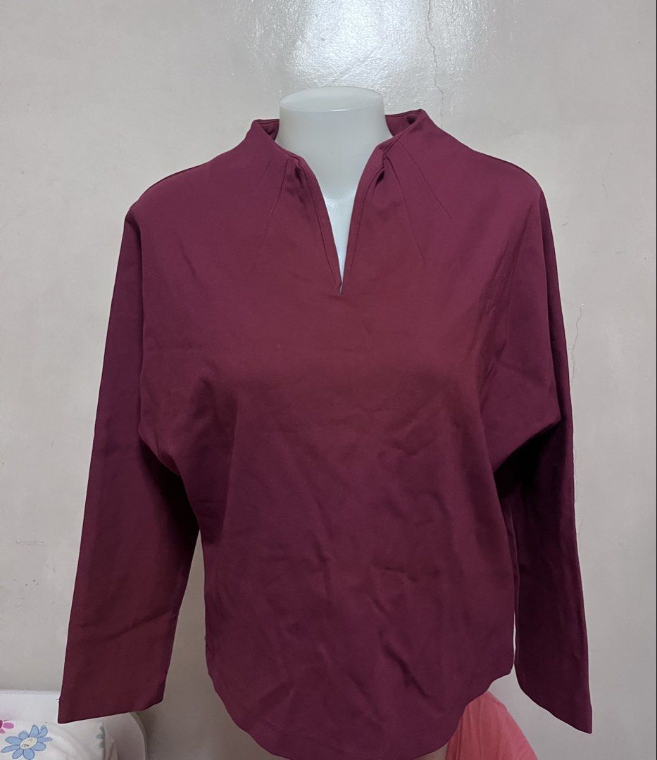 Preloved K & Company Top (Category: Longsleeves) located in Caloocan City. Submitted by prelovedbybets (Listing ID 1467077632, Image 2). Description: Preloved K & Company Top Size: large Rfs: decluttering.