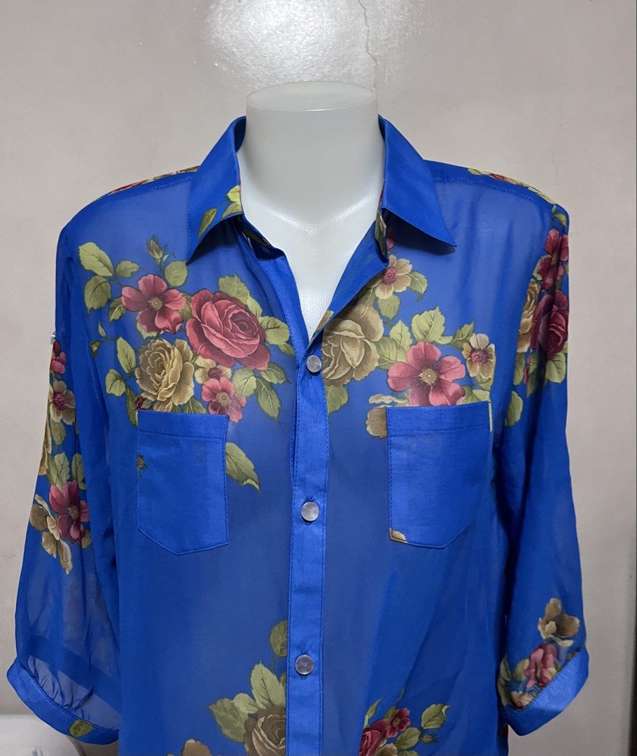Preloved Top (large) (Category: Others Tops) located in Caloocan City. Submitted by prelovedbybets (Listing ID 1467078945, Image 2). Description: Preloved Top from vietnam Free size Rfs: decluttering.