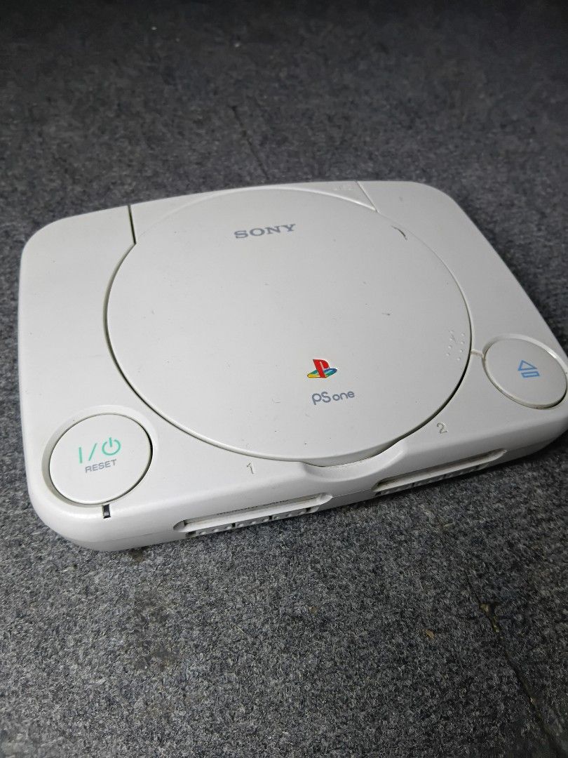 PS ONE Dance Revo Bundle. Complete Set (Category: PlayStation) located in Bacoor. Submitted by labgames (Listing ID 1467166590, Image 2). Description: 💙Playstation PS One Dance Revo Bundle Condition: ✅️100% Working ✅️Fast-reading Lens ✅️Few scratches 💙Inclusion: ✅️PS One Unit NTSCJ ✅️Dualshock Controller ✅️Memory Card ✅️A/C Adapter ✅️AV Cord 💜Freebies: 🆓️Official Konami Dance Pad with Box 🆓️Dance Dance Revolution Game (Original) 📩 PM LAB Ga