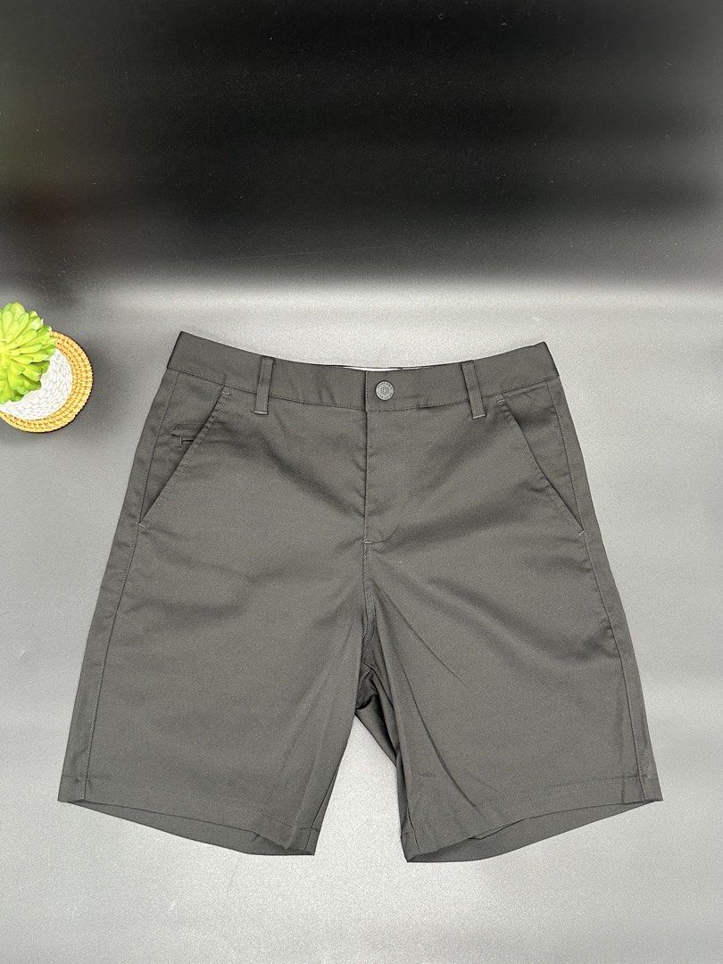 Puma Golf Shorts (Category: Activewear) located in Baguio. Submitted by .daryl (Listing ID 1467077885, Image 1). Description: 28 waist 17 length 9.5 leg opening .