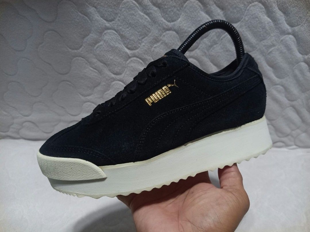 PUMA ROMA AMOR SUEDE🔥 (Category: Sneakers) located in Mandaue City. Submitted by ungriaprelovedshoes (Listing ID 1467129108, Image 2). Description: ORIGINAL 💯 PRELOVED , SECONDHAND👟 PUMA ROMA AMOR SUEDE🔥 US SIZE 6.5 WOMEN EUR SIZE 37 23CM EXCELLENT CONDITION 1000 ONLY‼️ CLICK THE PICTURE FOR DETAILS CAN SHIP NATIONWIDE PAYMENT FIRST KUNG SHIPPING PARA PANATAG KAYU PWEDE VIDEO CALL OR VOUCH NYU PO AKU 📌 PERO PWEDE COD KUNG CEBU AREA MESSAGE M