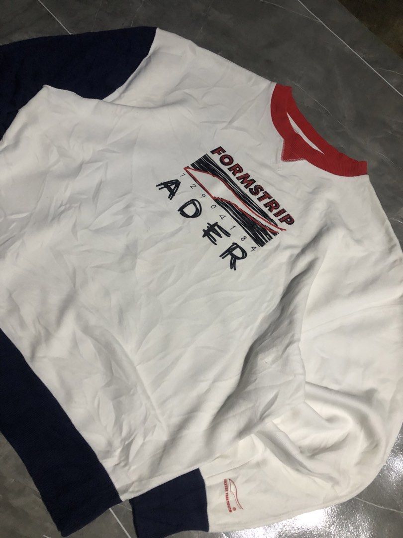 PUMA X ADER Crewneck (Category: Coats, Jackets and Outerwear) located in Manila. Submitted by buksthrifthing (Listing ID 1466971297, Image 3). Description: 25 by 26 Large to xL boxtype No issue Excellent condition Fresh from bale Complete tags.