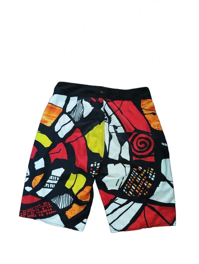 Quick selver board short (Category: Shorts) located in Cadiz. Submitted by lyle_ejes0120 (Listing ID 1466996822, Image 3). Description: Quick selver shorts Length 21 Waistline 30/32 excellent condition no issues color rate 10/10.