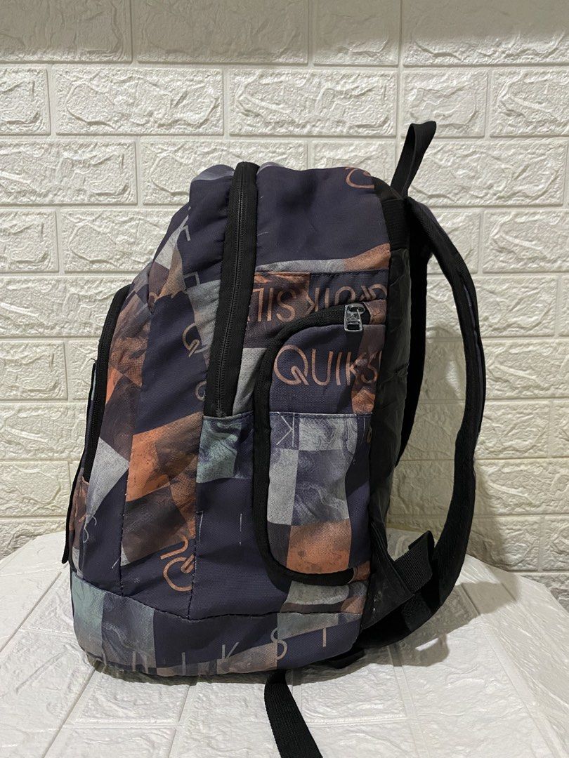Quiksilver Multi-Pattern Graphic Backpack (Category: Backpacks) located in Cebu City. Submitted by yes_ii (Listing ID 1467071470, Image 3). Description: Quiksilver y2k backpack Excellent condition 3 compartments with side pockets Plenty of space for essentials No issue .