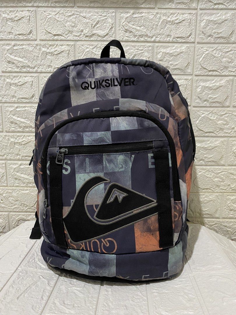 Quiksilver Multi-Pattern Graphic Backpack (Category: Backpacks) located in Cebu City. Submitted by yes_ii (Listing ID 1467071470, Image 1). Description: Quiksilver y2k backpack Excellent condition 3 compartments with side pockets Plenty of space for essentials No issue .