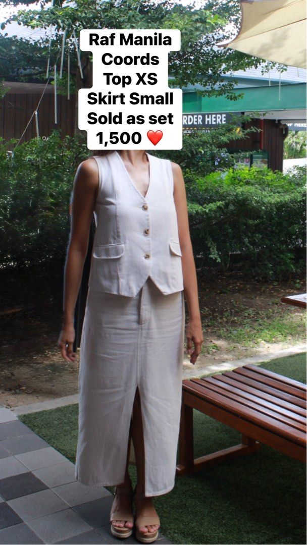 Raf manila coords size XS (Category: Sets or Coordinates) located in Calamba. Submitted by zarahzion (Listing ID 1467025550, Image 1). Description: Raf Manila Coords Top XS Skirt Small Sold as set 1,500 .
