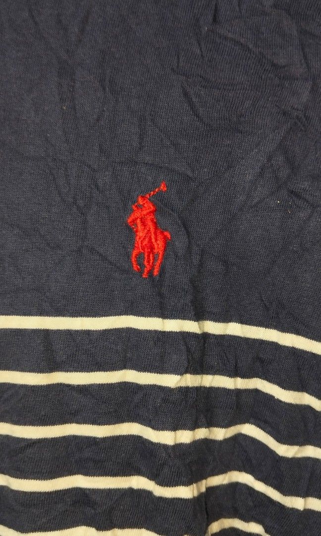 Ralph Lauren shirt (Category: Tshirts & Polo Shirts ) located in Alaminos. Submitted by thrift-matic (Listing ID 1467126686, Image 2). Description: .