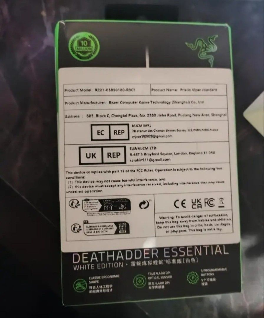 BRAND NEW Razer DeathAdder Essential WHITE (Category: Mouse & Mousepads) located in Manila. Submitted by adr14nbati25392 (Listing ID 1466991538, Image 2). Description: - Model: White Razer DeathAdder Essential gaming mouse - Comfort: Ergonomic design that fits the hand comfortably for long sessions - Performance: True 6,400 DPI optical sensor for accurate tracking - Controls: 5 programmable buttons for customized gameplay or work shortcuts - Conn