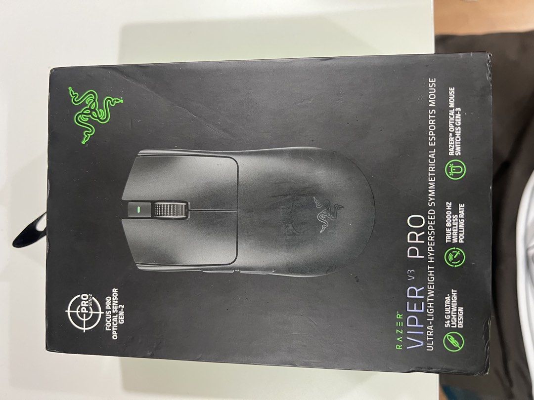Razer Viper V3 Pro (Category: Mouse & Mousepads) located in Manila. Submitted by heinrich.sy (Listing ID 1467025412, Image 3). Description: No issues and complete inclusions. Available for pickup at my condo - Model: Razer Esports Wireless Mouse (Black) - Weight: Ultra-lightweight 54g design - Performance: Focus Pro Gen 2 optical sensor & Gen 3 optical switches - Polling Rate: True 8000 Hz wireless capability - Condition/Inclusions: Includes orig