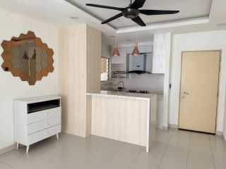 (Category: ) located in . Submitted by wennieho (Listing ID 1466949149, Image 1). Description: .