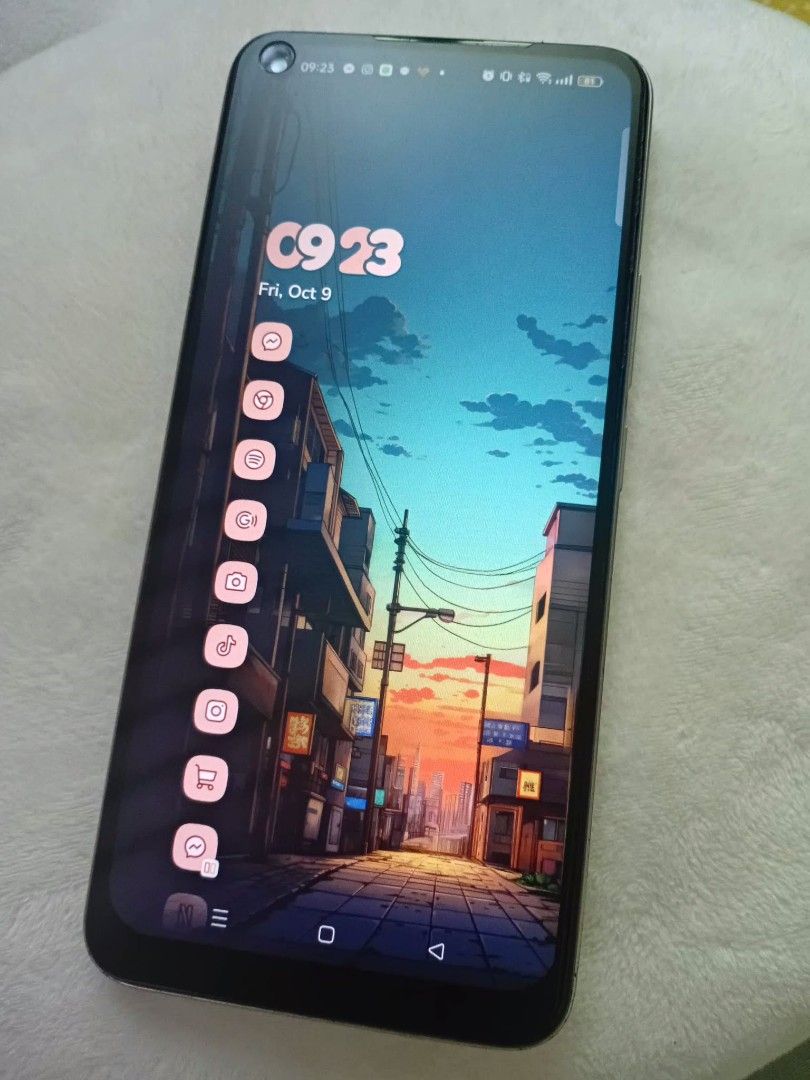 Realme 8 4g (Category: Realme) located in San Jose del Monte. Submitted by miss_ica (Listing ID 1466978049, Image 2). Description: For sale rush nasa pics na specs and minor issue fades and dents lang po sa back.. LCd replaced kaya wla ng finerprint sensor.. aside from that wala na pong other issue...goods pang ML and other social media apps malaki na din storage .. Location near Grotto Vista resort, SJDM Bulacan.