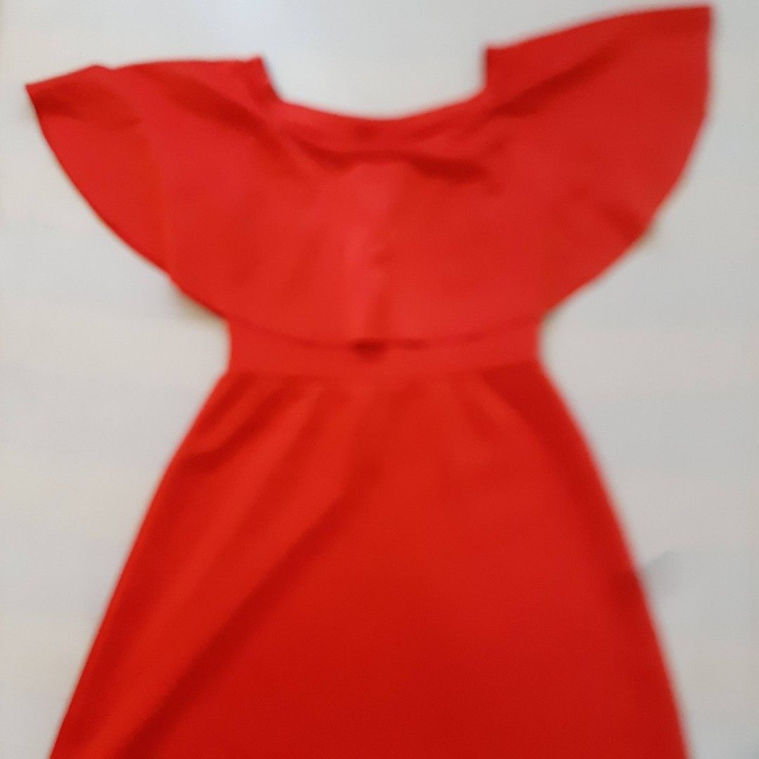 Red Off-Shoulder Flared Dress Flutter Sleeves (Category: Dresses) located in Quezon City. Submitted by macieee39997 (Listing ID 1466977610, Image 2). Description: - Style: Vibrant red off-shoulder skater dress with flutter sleeves and fitted waist - Material: Lightweight and smooth fabric - Occasion: Perfect statement piece for dinners, parties, or dates - Versatility: Easy to style with heels or flats - No issues, no tag, lightly used only - Pri