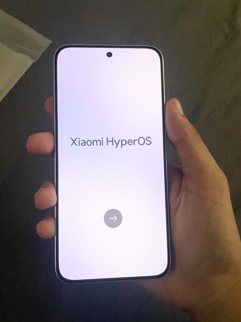 REDMI NOTE 17 PRO MAX 5G (Category: Xiaomi) located in Manila. Submitted by anjolimatoc (Listing ID 1467009649, Image 2). Description: FOR SALE REDMI NOTE 17 PRO MAX 5G ❗LATEST 2026 RELEASE just launched in PH this September Specs- Display: 6.83inch, AMOLED, 1280p, 120Hz, HDR10+, Dolby Vision (IP68/IP69K rating) Camera- back 50MP main (OIS), 8MP ultrawide lens, 32MP front Battery: 10,000mAh with 100W fast charging Storage/Ram: 256GB/16GB Chipset: