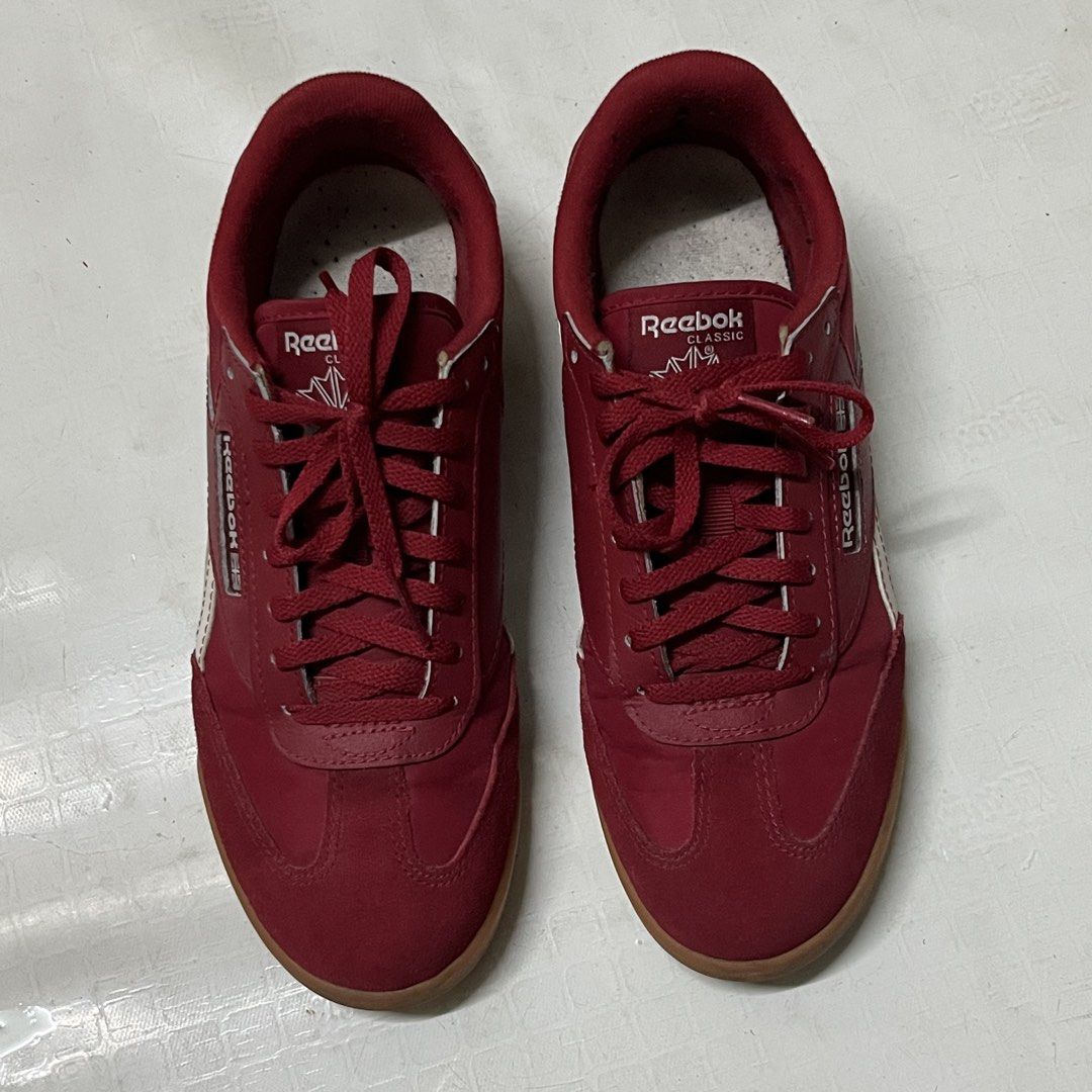 Reebok Campio XT TENNIS (Category: Sneakers) located in Las Pinas. Submitted by askingnoelle (Listing ID 1467141059, Image 1). Description: US M6 / W7.5 UK 5 EUR 37.5 CM 24 MM 240 RED/CHALK/GUM Unisex .
