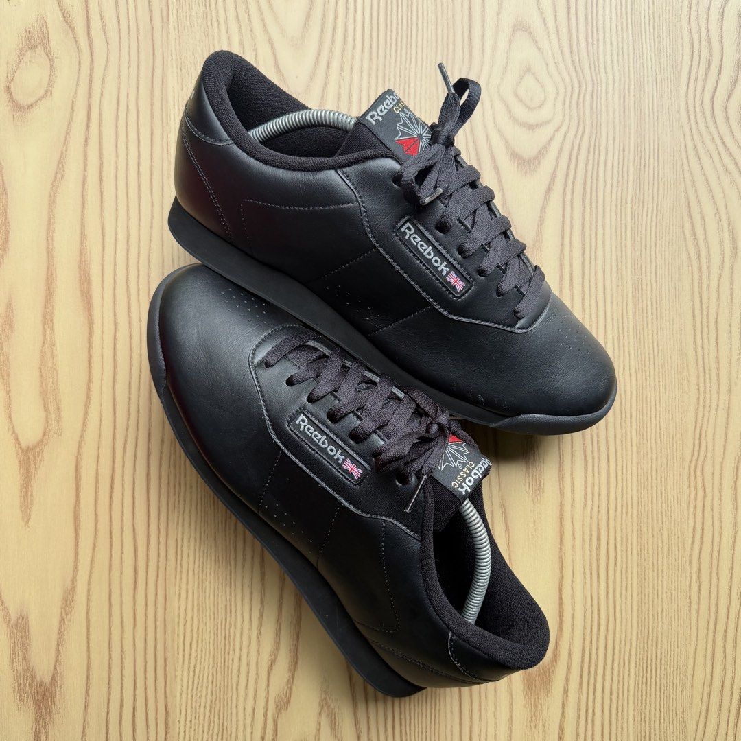 Reebok Classic Triple Black (Category: Sneakers) located in Manila. Submitted by jasonkicksph (Listing ID 1467011873, Image 1). Description: Reebok Classic Triple Black 11US | 29CM Like new, pair only 2,500 free shipping.