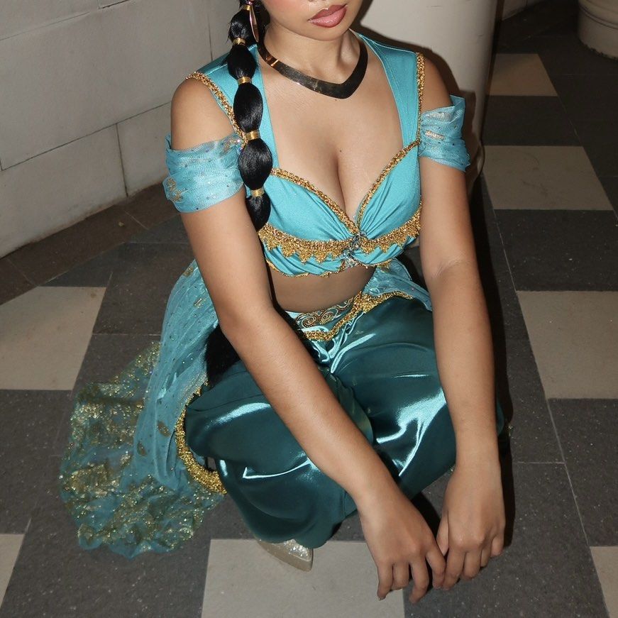 RENT: Princess Jasmine Costume (Category: Sets or Coordinates) located in Manila. Submitted by alexandrasaintmleux (Listing ID 1398685609, Image 2). Description: FOR RENT ONLY!! - Fits S-M sizes - necklace, top & pants included NOT AVAILABLE: October 24.