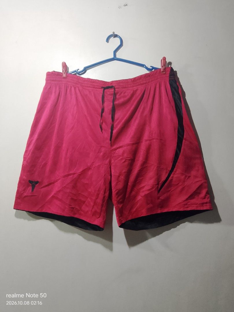 Reversible jersey shorts (Category: Shorts) located in San Ildefonso. Submitted by cristopherthrifts (Listing ID 1467083135, Image 3). Description: Reversible jersey shorts -Size W32-36 L17 -good for basketball -good for jogging -perfect for exercise.