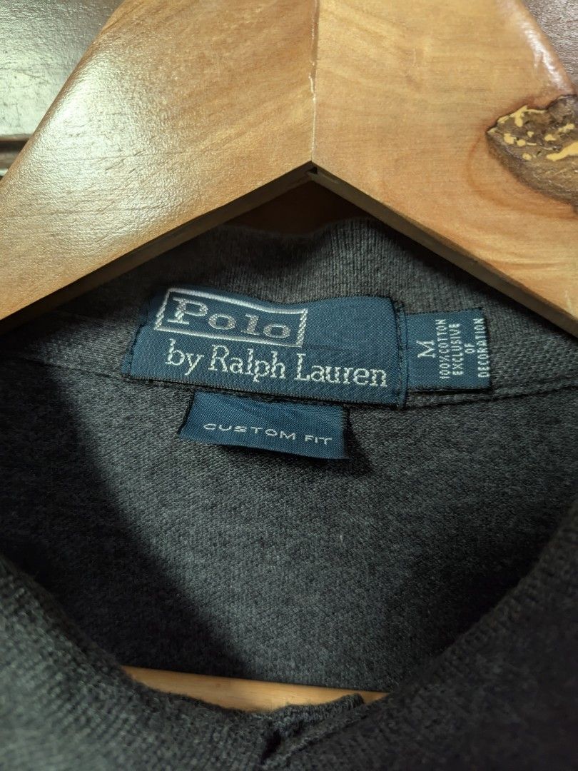 Rl Polo Shirt (Category: Activewear) located in Labo. Submitted by ronelryan (Listing ID 1467101903, Image 2). Description: Medium on tag 20 x 26 k81.