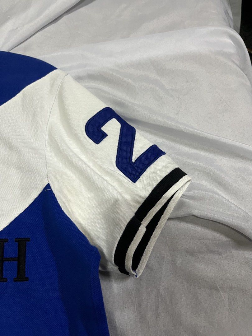 RL Ralph Lauren Blackwatch (Category: Tshirts & Polo Shirts ) located in Muntinlupa City. Submitted by ninenine.collective (Listing ID 1466971989, Image 3). Description: RL Ralph Lauren Blackwatch 21/27.