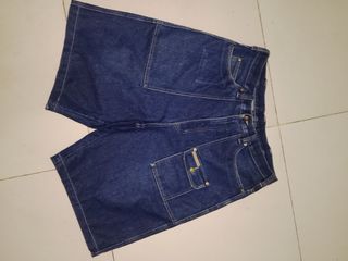 (Category: ) located in . Submitted by afreemf (Listing ID 1467088897, Image 1). Description: .