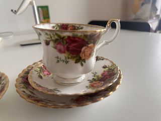 (Category: ) located in . Submitted by cathycas (Listing ID 1467013292, Image 1). Description: .