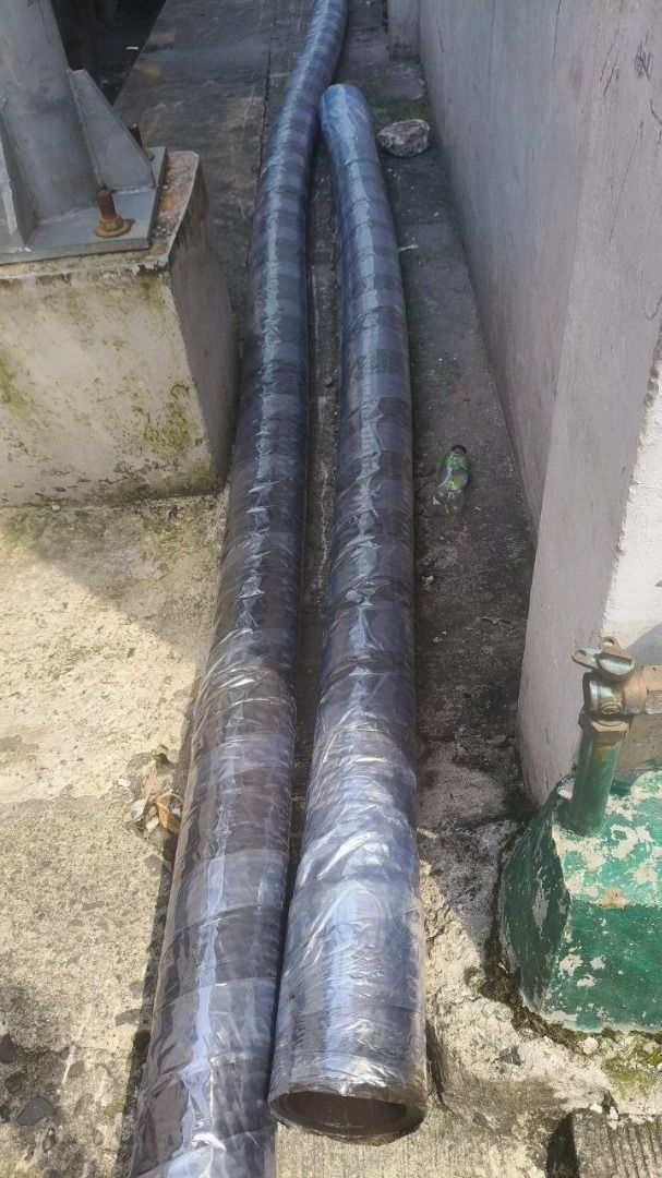 Rubber suction black Size: 5x20ft (Category: Everything Else Others) located in Manila. Submitted by 09171479278_elsie. (Listing ID 1466986101, Image 2). Description: Rubber suction black Size: 5x20ft.