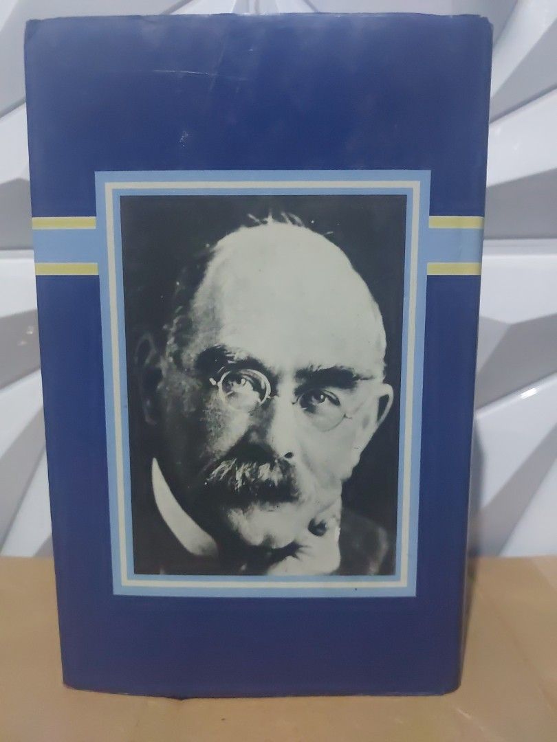 RUDYARD KIPLING — Selected Works Omnibus (Category: Storybooks) located in Cainta. Submitted by giftshopbyyui (Listing ID 1467136468, Image 3). Description: Hardbound • Vintage • Complete & Unabridged ✨ BOOK DETAILS Author: Rudyard Kipling Genre: Classic Literature / Adventure / Short Stories 🐅 Format: Hardcover Omnibus Origin: Published in the United Kingdom 🇬🇧 Condition: Preloved vintage hardbound — pages clean, binding tight. Minor signs of