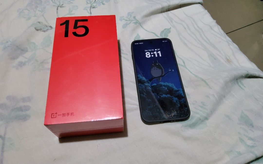 DAYS OLD Oneplus 15 1tb GLOBAL ROM (Category: OnePlus) located in Marikina City. Submitted by rapisidro (Listing ID 1467097702, Image 2). Description: FOR SALE: Oneplus 15 1tb Global ROM ₱60,000 FIXED PRICE NA ₱63,000 orig price. Kita sa resibo pati date DoP: Oct 9, 2026 Oneplus 15 16gb+1tb Global ROM flashed CN Version Phone Only difference from Global version is no Esim Gamit ko Smart Multi-Sim for ESims Complete with box and receipt MARIKINA L