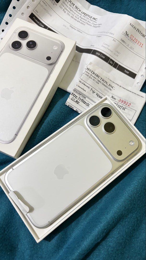 RUSH IPHONE 17 Pro Max 256 (Category: iPhone 17 Series) located in Pasig City. Submitted by aaronalki (Listing ID 1467077158, Image 2). Description: IPhone 17 Pro Max 256gb -Silver Factory Unlocked any sim works -Complete with Box same imei -NTC Approved, Local Variant🇵🇭 -98% Battery health -With Receipt and orig case from PMC -Underwarranty until Oct 24, 2026 -All working, No issues -Unnoticeable scratch/dent (kita lang pag may flash) Location