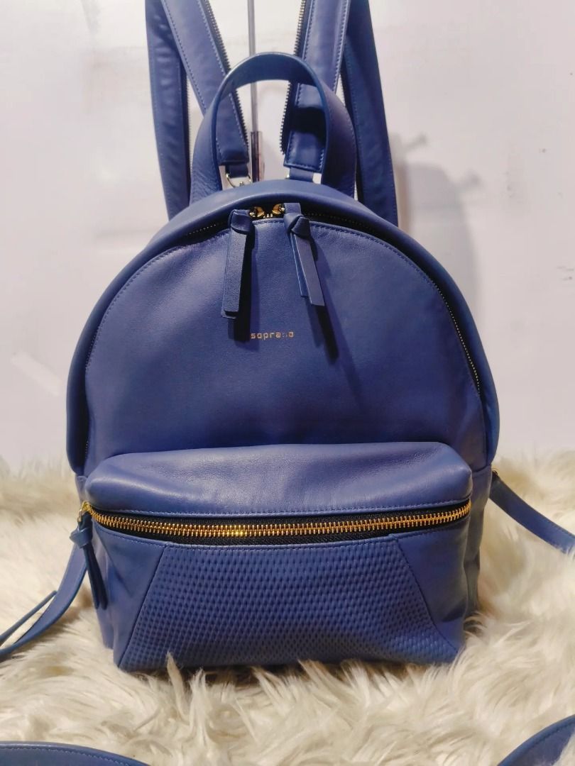 Sale! SOPRANO Backpack (Category: Luxury Bags & Wallets) located in Cabuyao City. Submitted by your____lux____shop (Listing ID 1467136274, Image 2). Description: Sale❗️Sale❗️Sale❗️ ₱ 2,299 SOPRANO Backpack Brand new condition Medium Pure genuine leather FLAWLESS 📌First to pay!.