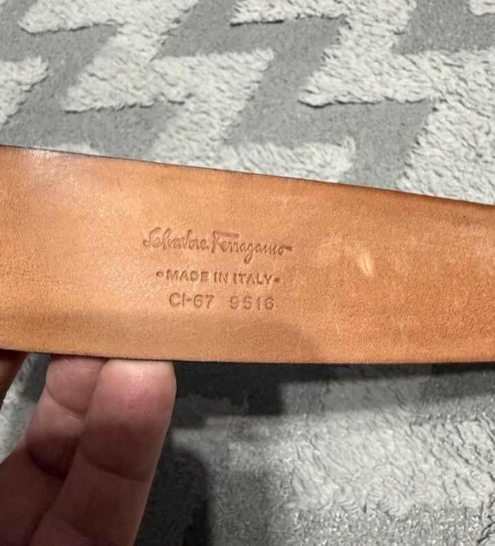 Salvatore Ferragamo (Category: Belts) located in Minglanilla. Submitted by voxpopulivoxdei1287 (Listing ID 1467137927, Image 3). Description: Big Buckle 🔥 Authentic 🔥 43 inches Coded Can Shipped Nationwide 🔥.