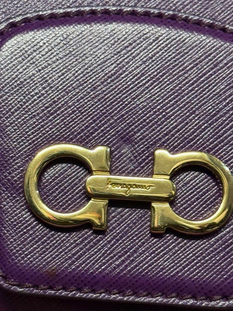 Salvatorre Ferragammo (Category: Luxury Bags & Wallets) located in Legazpi City. Submitted by thesource052 (Listing ID 1467163692, Image 2). Description: Salvatore Ferragamo Purple Leather Gancini Flap Bag Shoulder Bag / Kili bag Almost new With authenticity card Grape Srp before : 8900 HKD. Around 72k php price before Price now for only 8k only FREESHIP VIA JNT OR LBC Free HERMES ORIG DUSTBAG. .